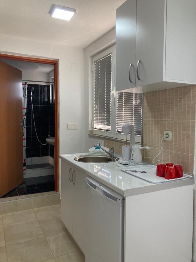 Tiki Apartments Gevgelija Exterior photo